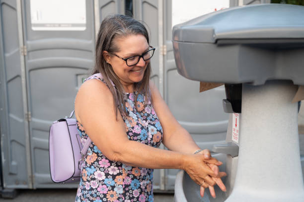Best Portable toilet rental for construction  in Channel Lake, IL